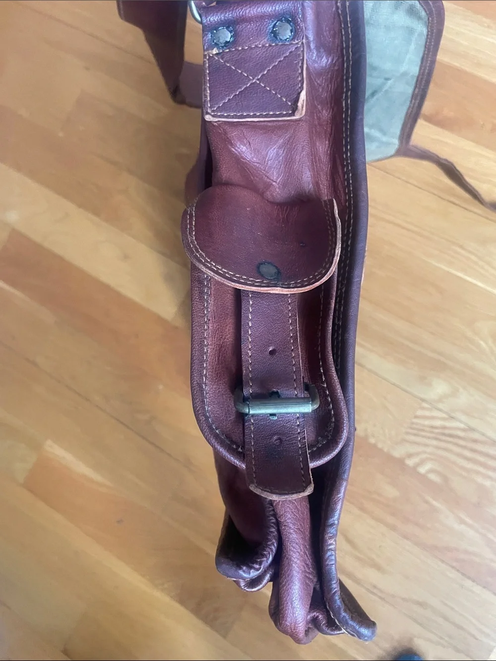 Komar Passion Vintage Brown Leather Messenger Bag Adjustable Strap (OL3)